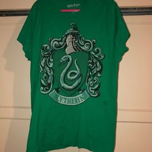 Plus size Harry Potter slytherin top size 2X
